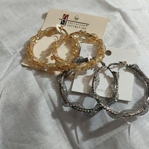 Two pair of earrings 💃🏻